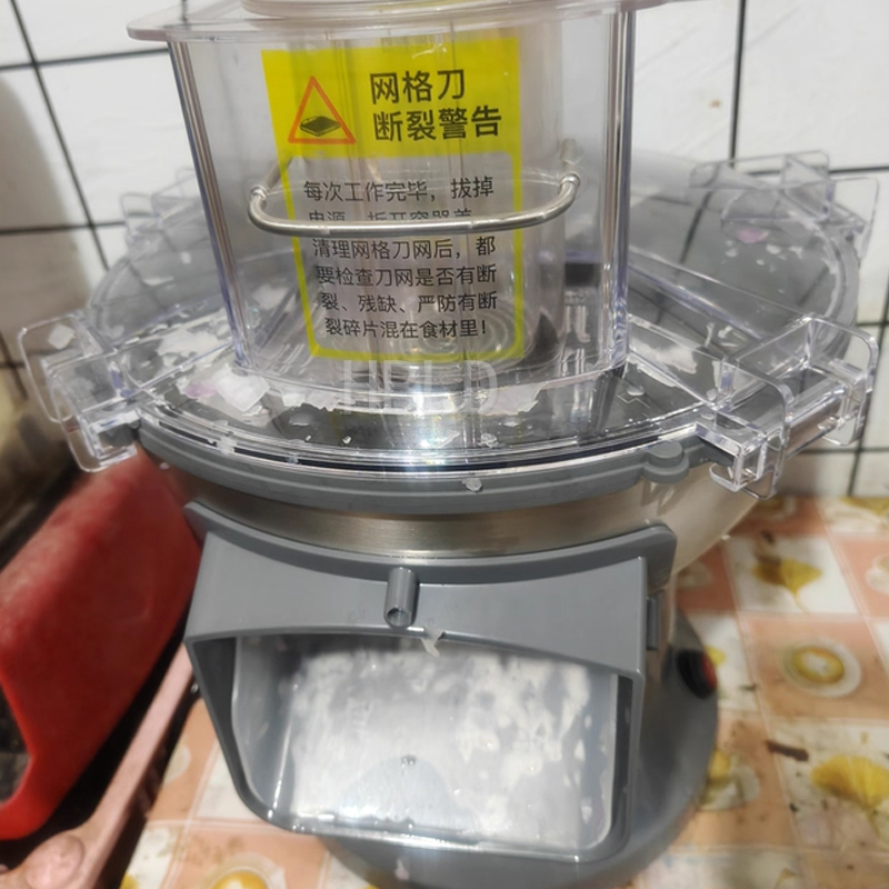 Commercial Kitchen Appliance - Kleine commerciële wortelsnijder en zoete aardappelsnijder